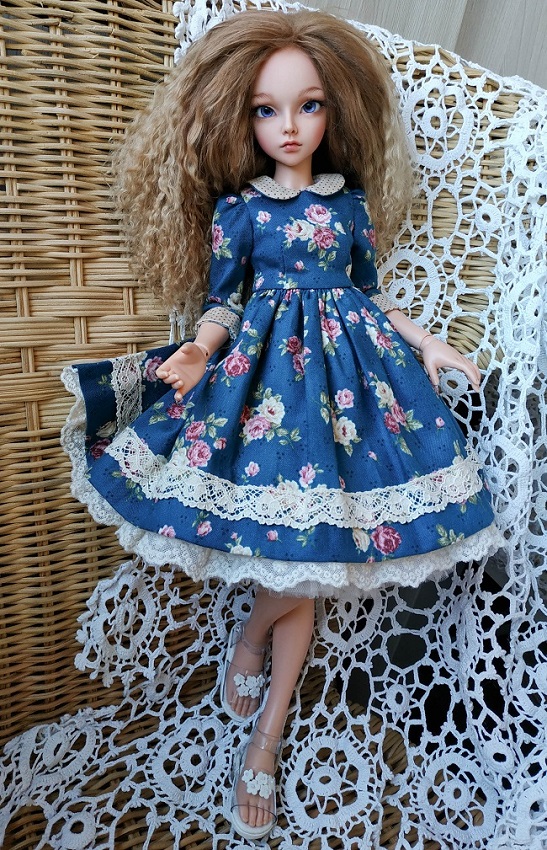 1860s pagoda dress for my doll! : r/HistoricalCostuming