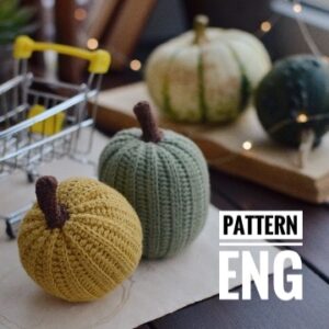 Crochet pumpkins