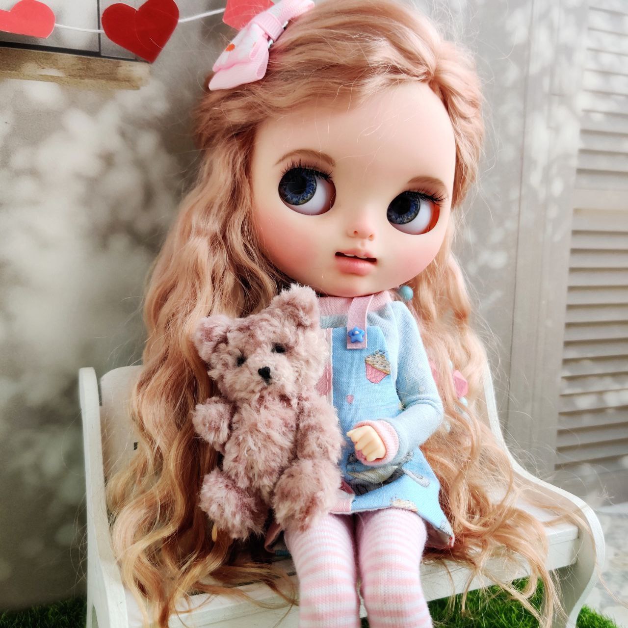 OOAK Blythe doll Custom girl with natural hair - DailyDoll Shop