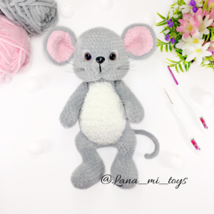 Pattern crochet mouse