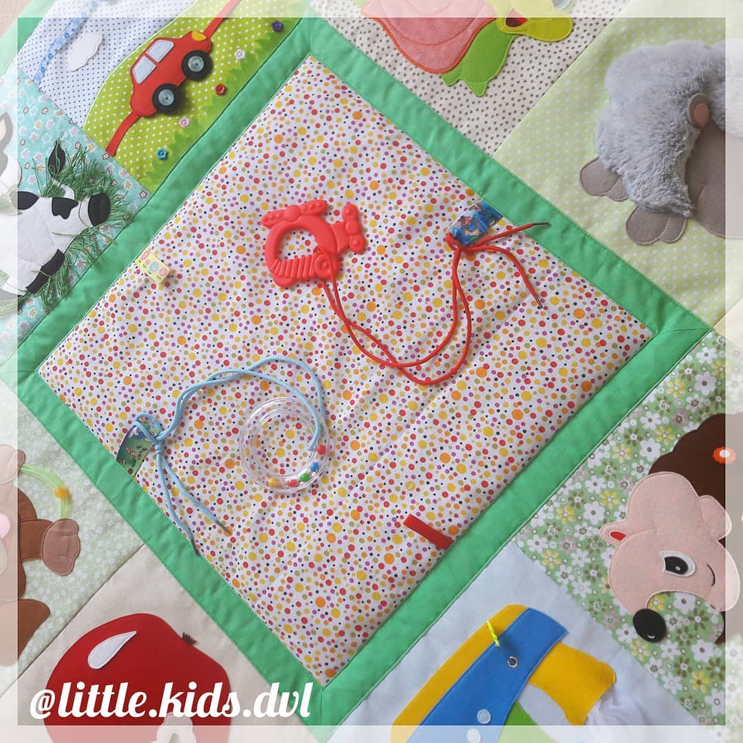 Pattern and tutorial busy play mat - DailyDoll Shop