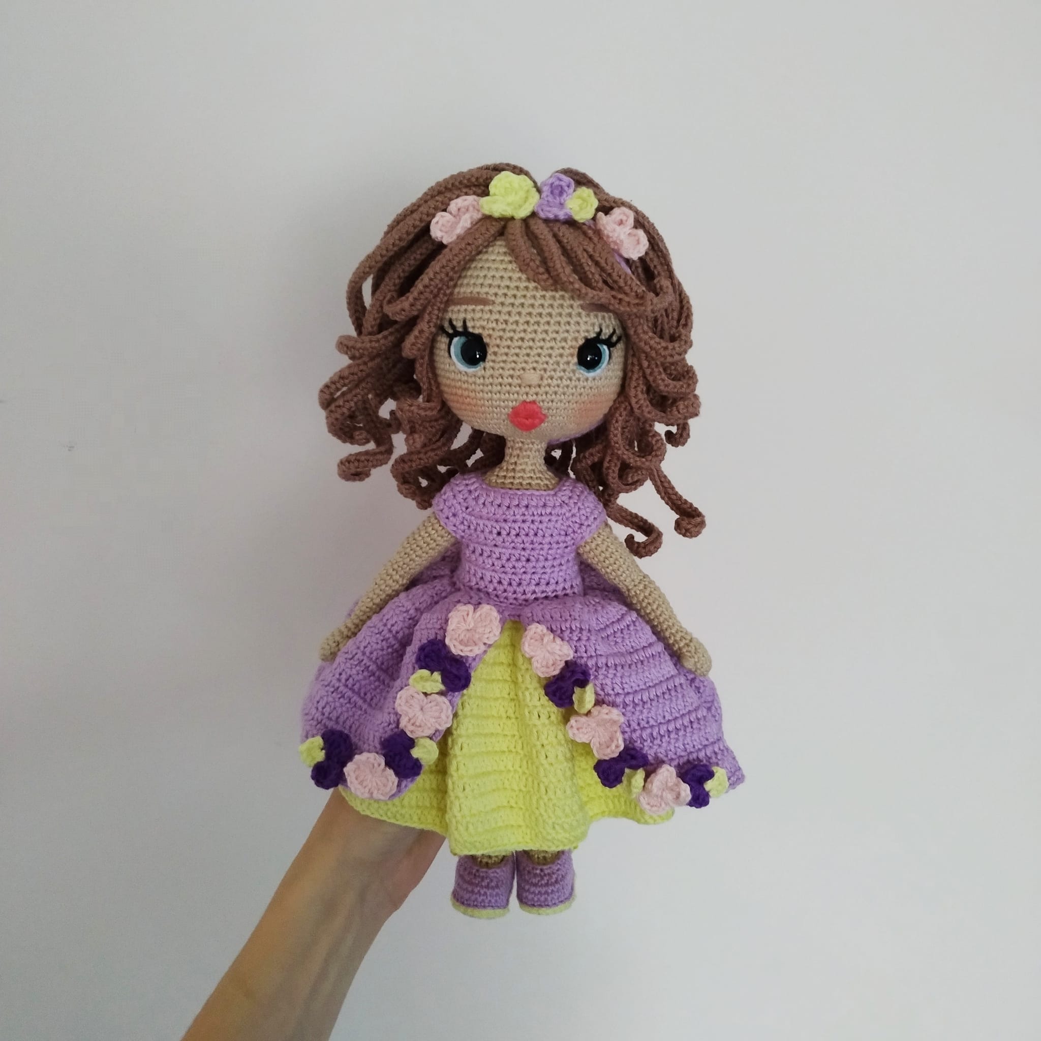 Doll clothes crochet pattern,Princess outfit in English, Deutsch, Français,  Spanish /Español - DailyDoll Shop