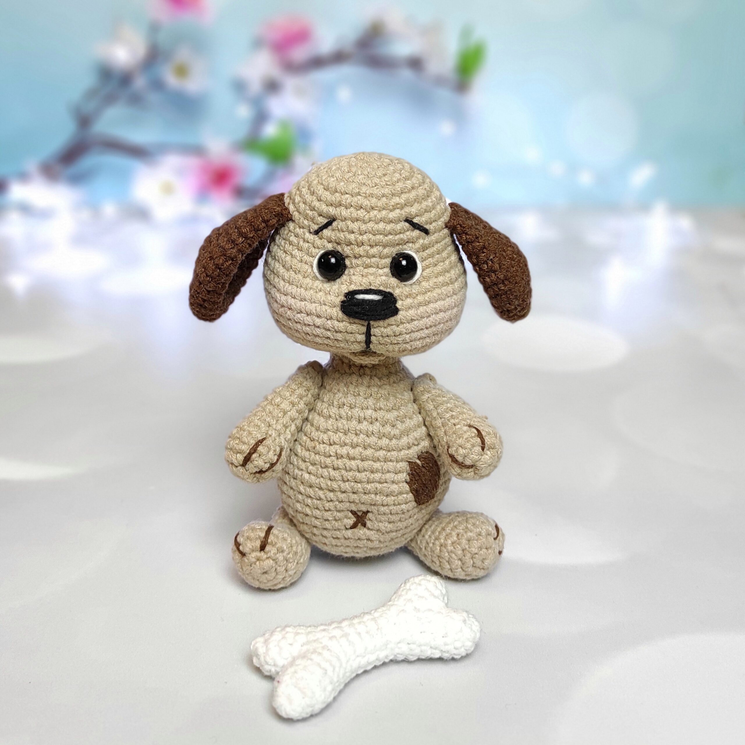 Amigurumi De Cachorro. Animal Relleno De Crochet. Juguete Ecológico Imagen  de archivo - Imagen de rellenado, perro: 246422295