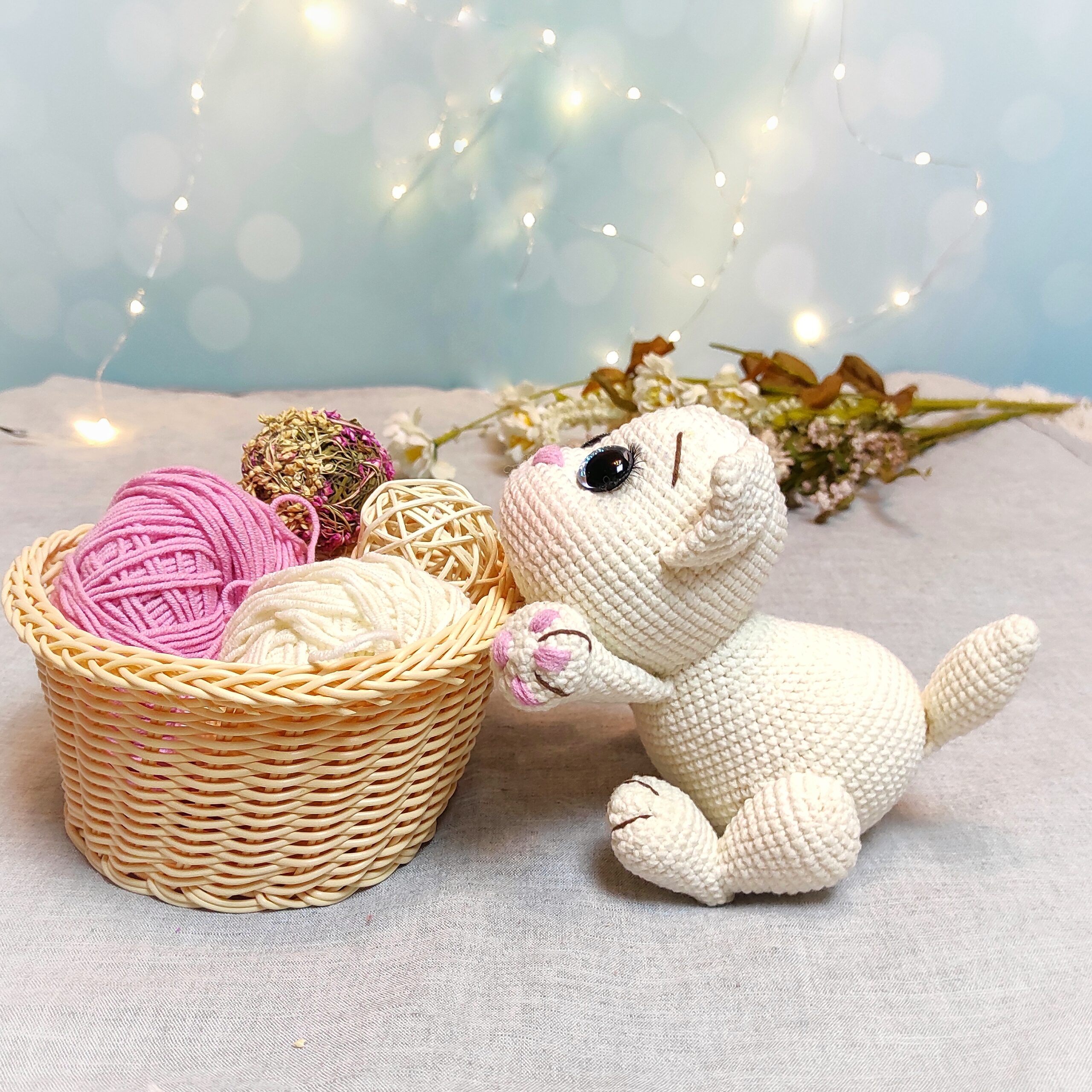 Katzenkörbchen Pixels - crochet pattern - Cats basket - Lady Dee´s  Traumgarne Export