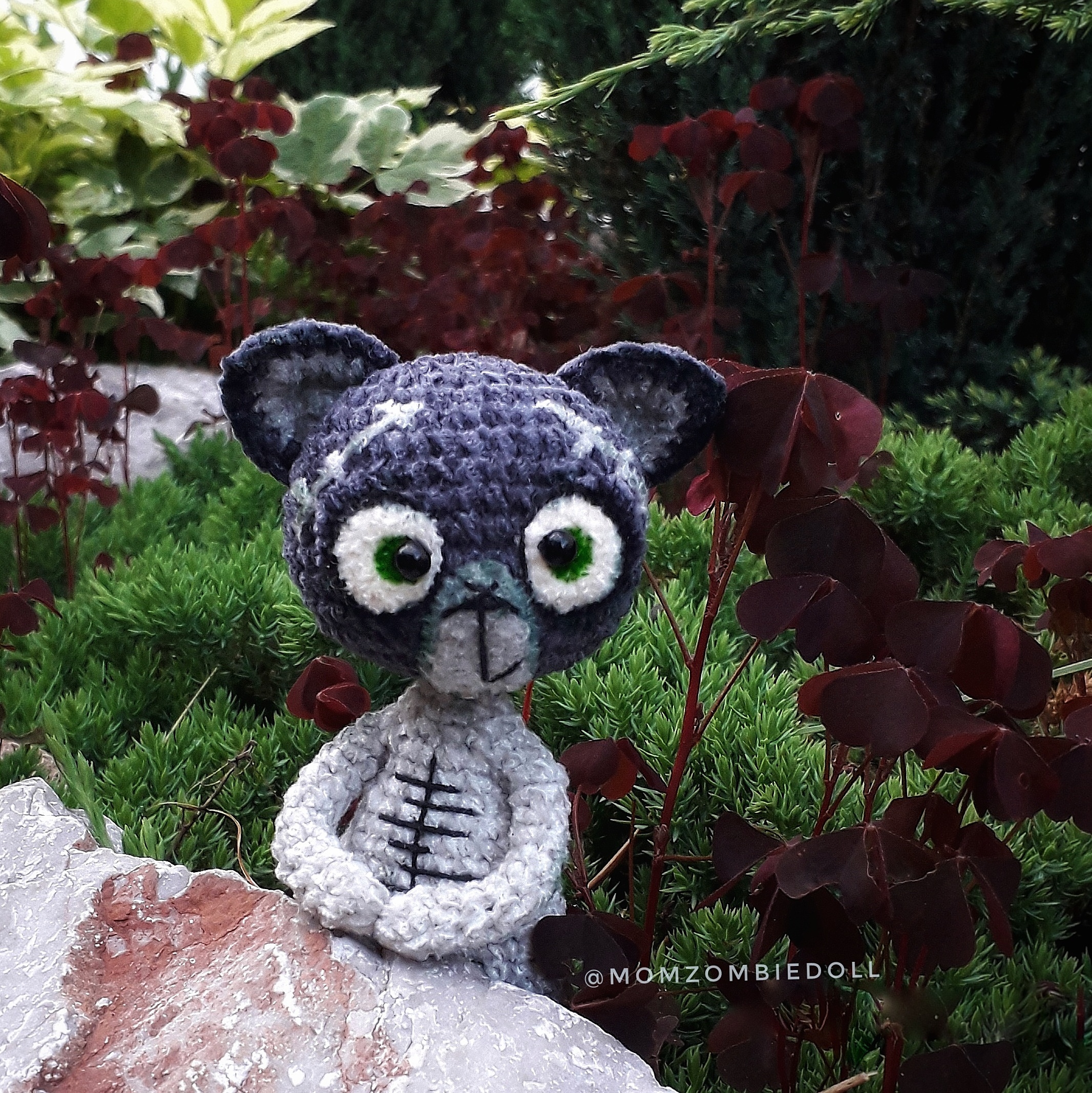 Zombie ANIMALS 1 Crochet pattern amigurumi toy momzombiedoll 3 zombie animals 1 crochet pattern