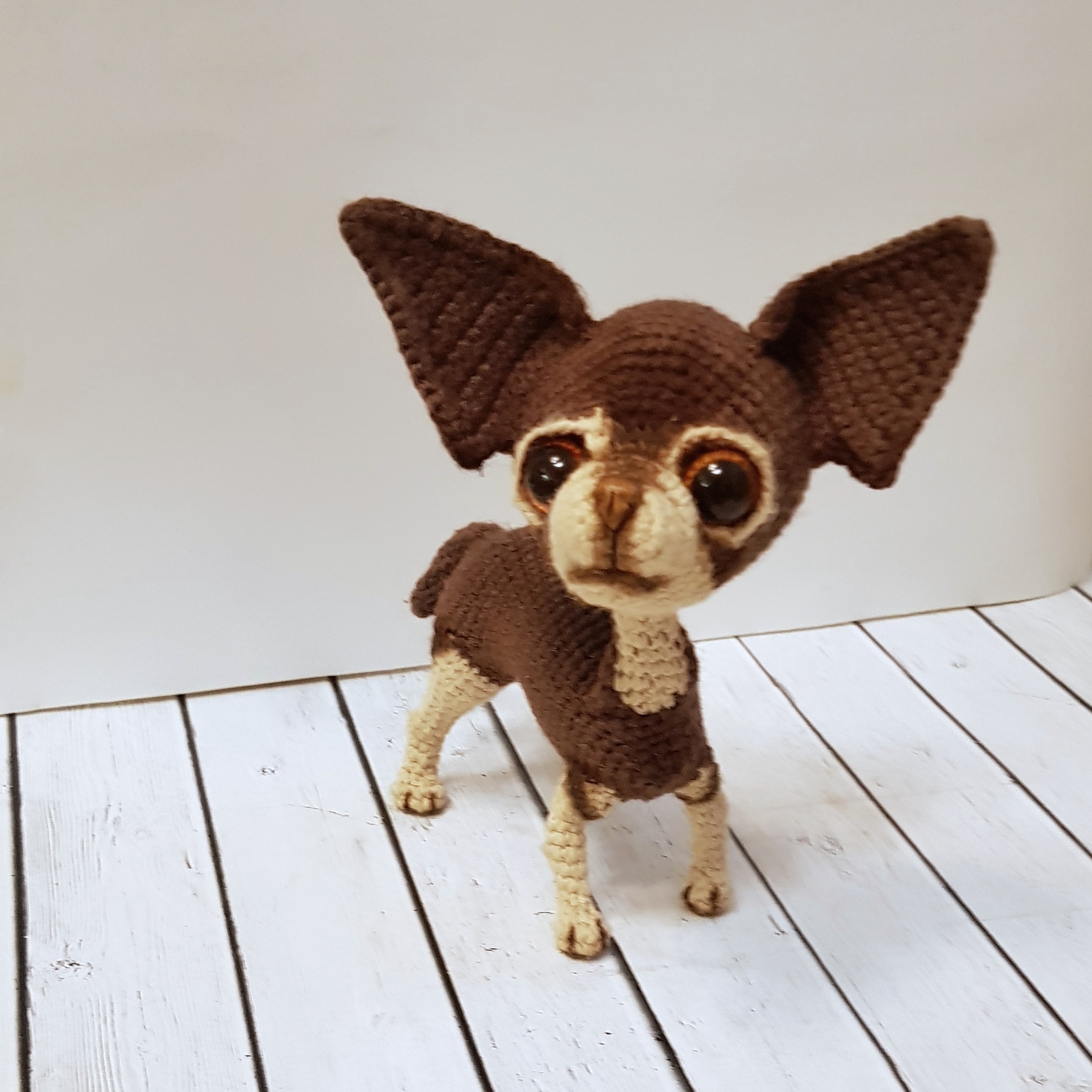 Chihuahua Realistic Toy Cute Puppie Brown Collectible Poseable Faux Fur  Taxdermy Soft Sculpture Mini Dog Decor Home Gift 