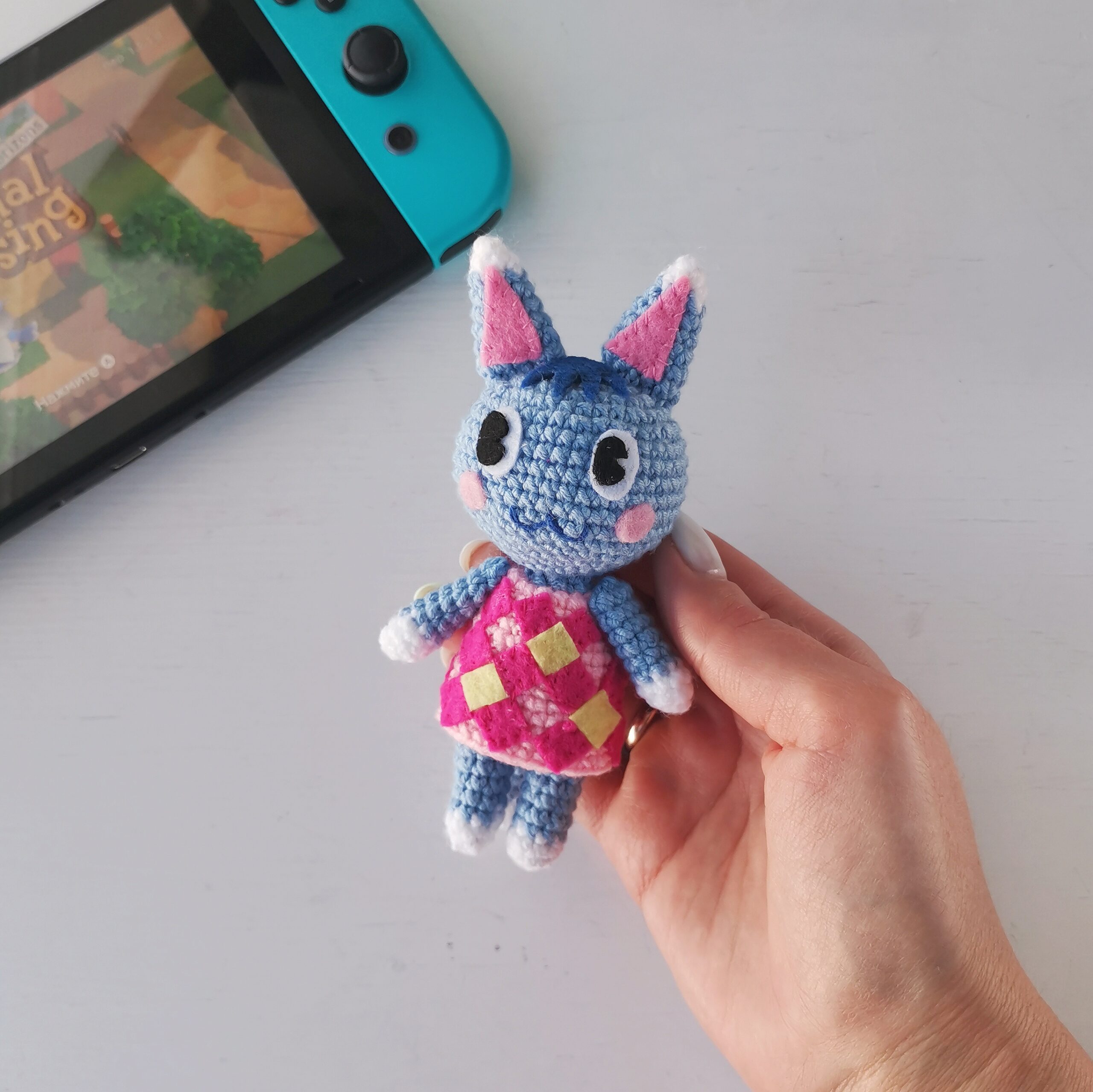 rosie plush animal crossing