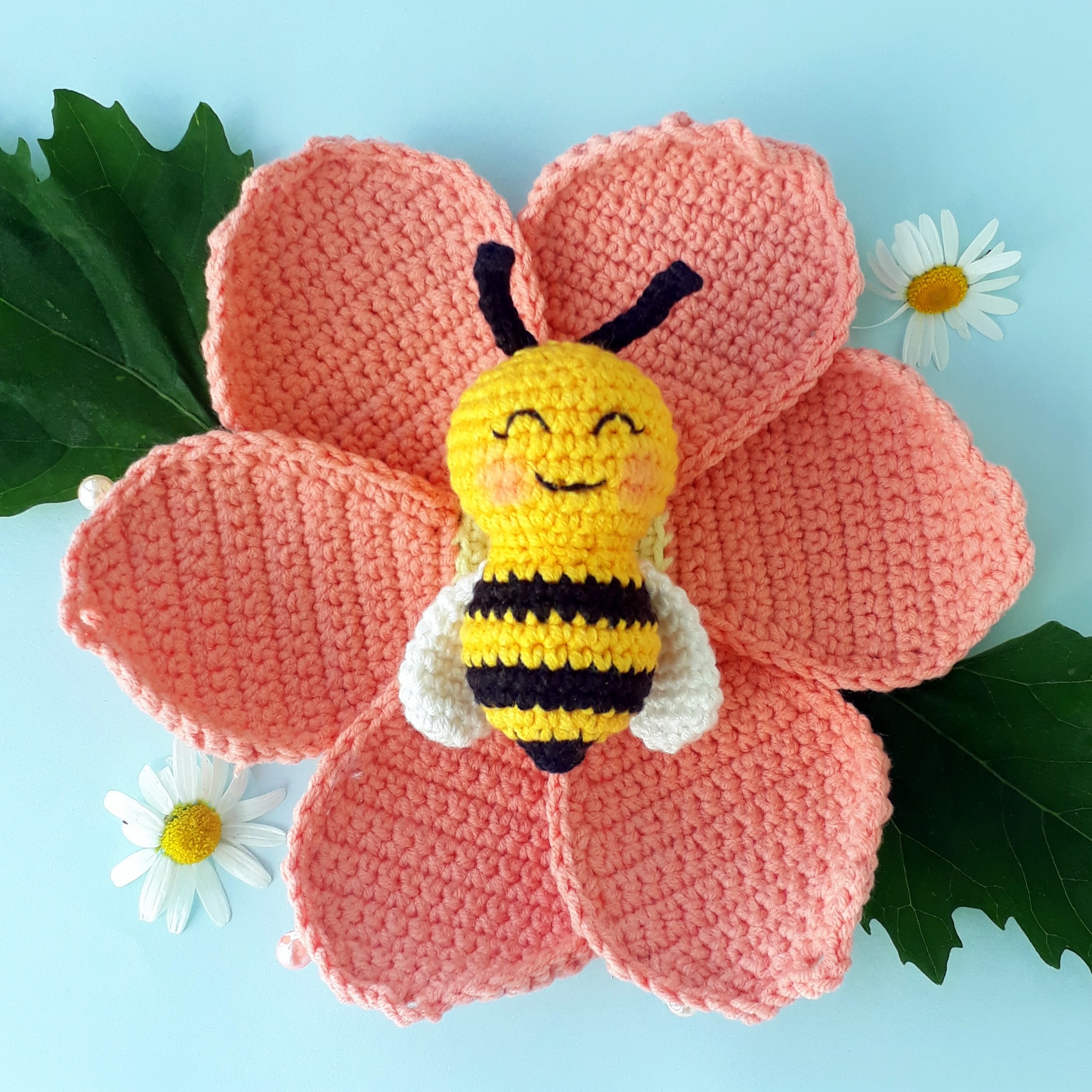 Honey Bee Flower Toy