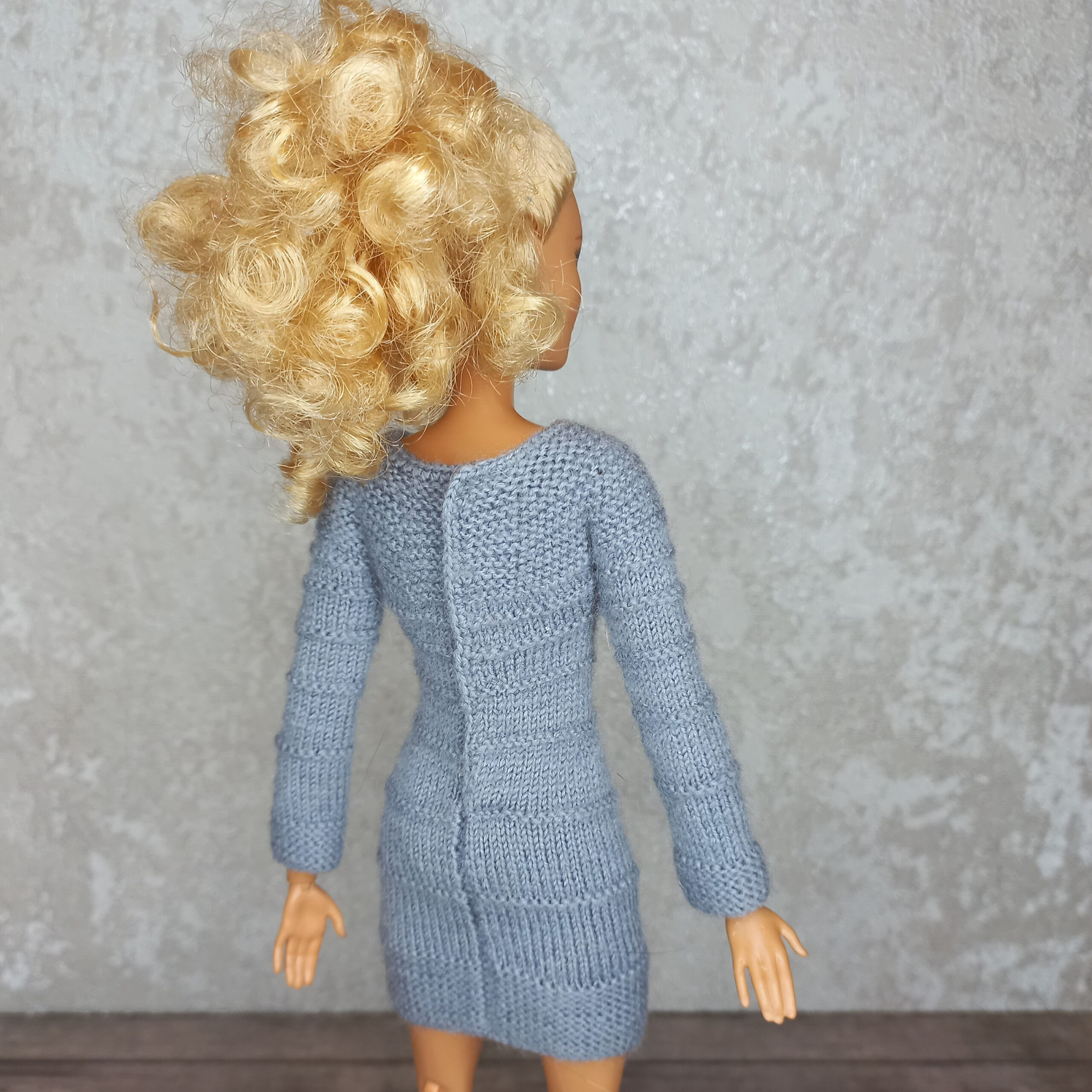Knitting Pattern Dress for Barbie Extra Minis - DailyDoll Shop