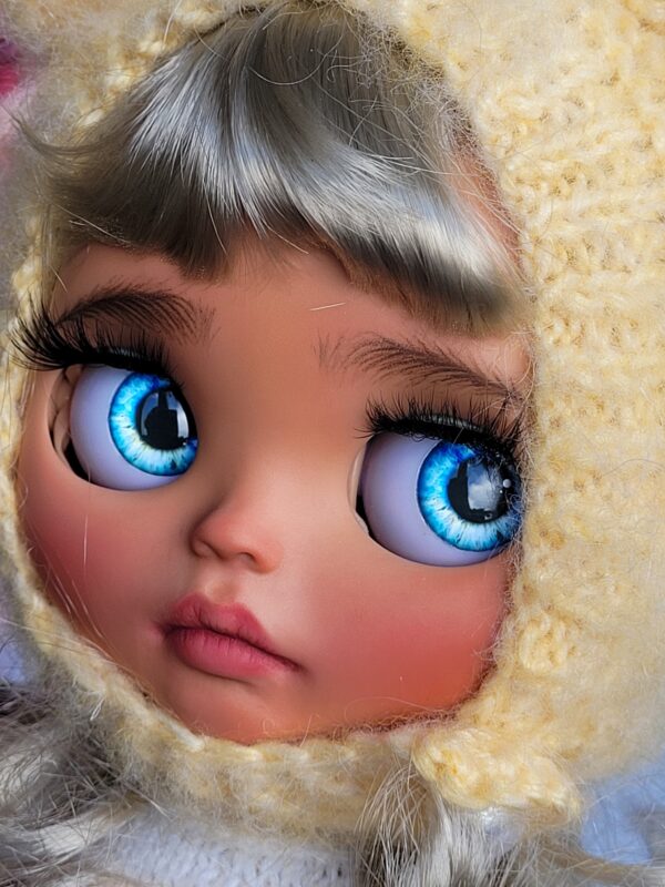Blythe marshmallow doll