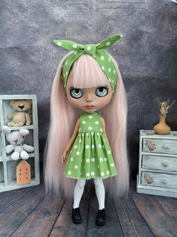 Green polka dots Blythe clothes