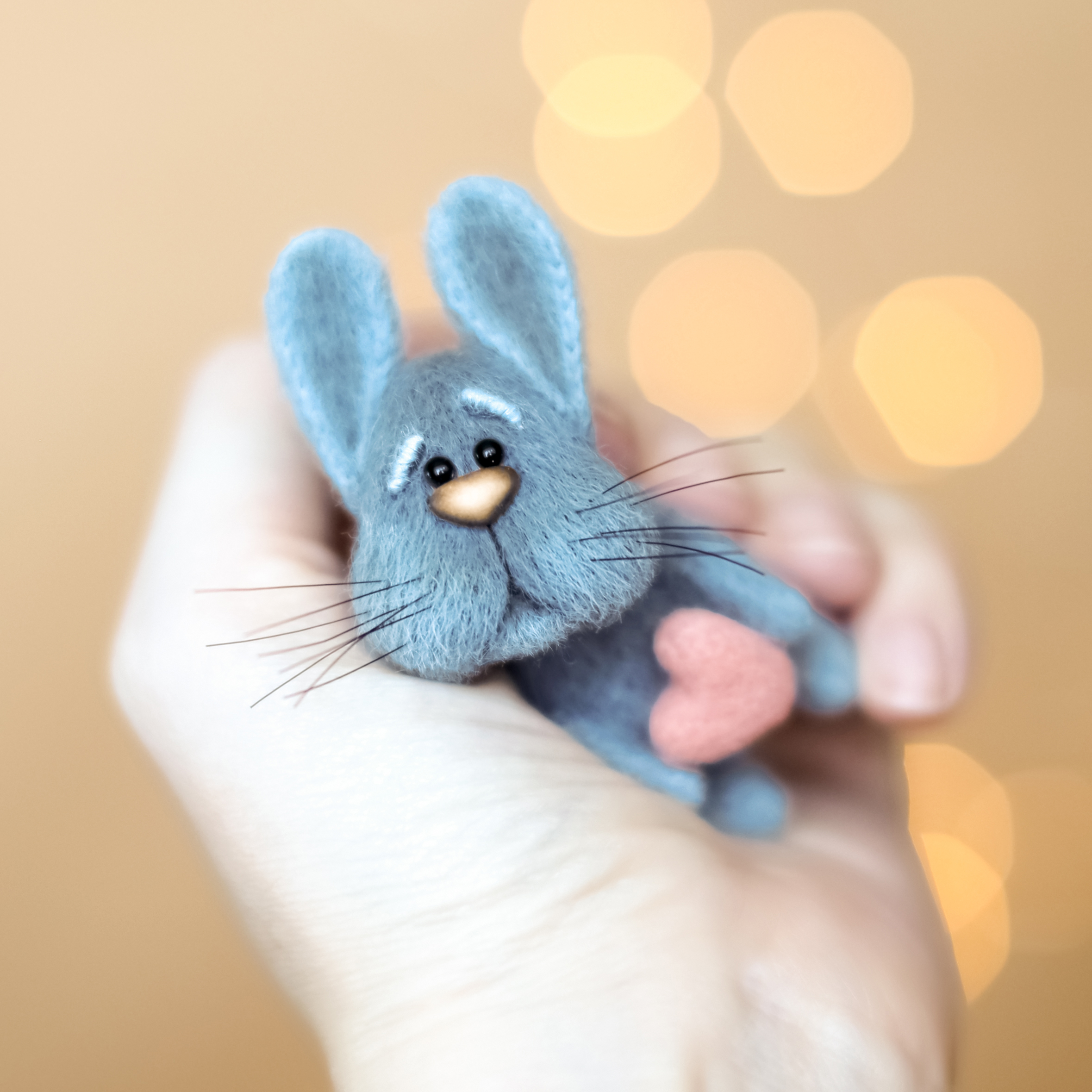 Crochet PATTERN Little Bunny, Amigurumi PDF bunny 7 Crochet hare magnet, bunny-broosh gift for the new year