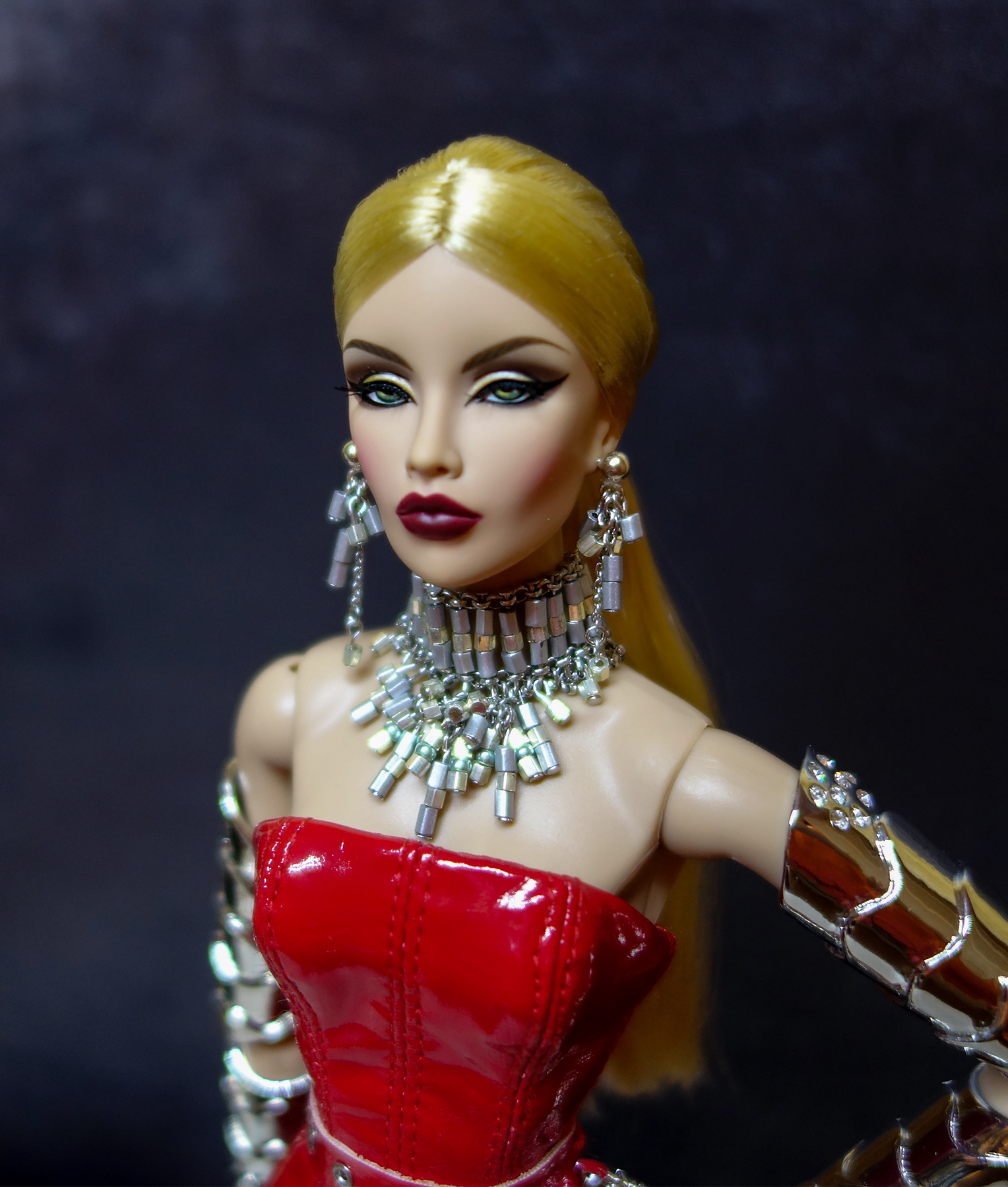 Shades of chrome Jewelry Set for 1/6 dolls Fashion Royalty Poppy ...