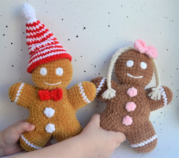 Crochet gingerbread