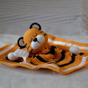 Tiger comforter crochet pattern lovey