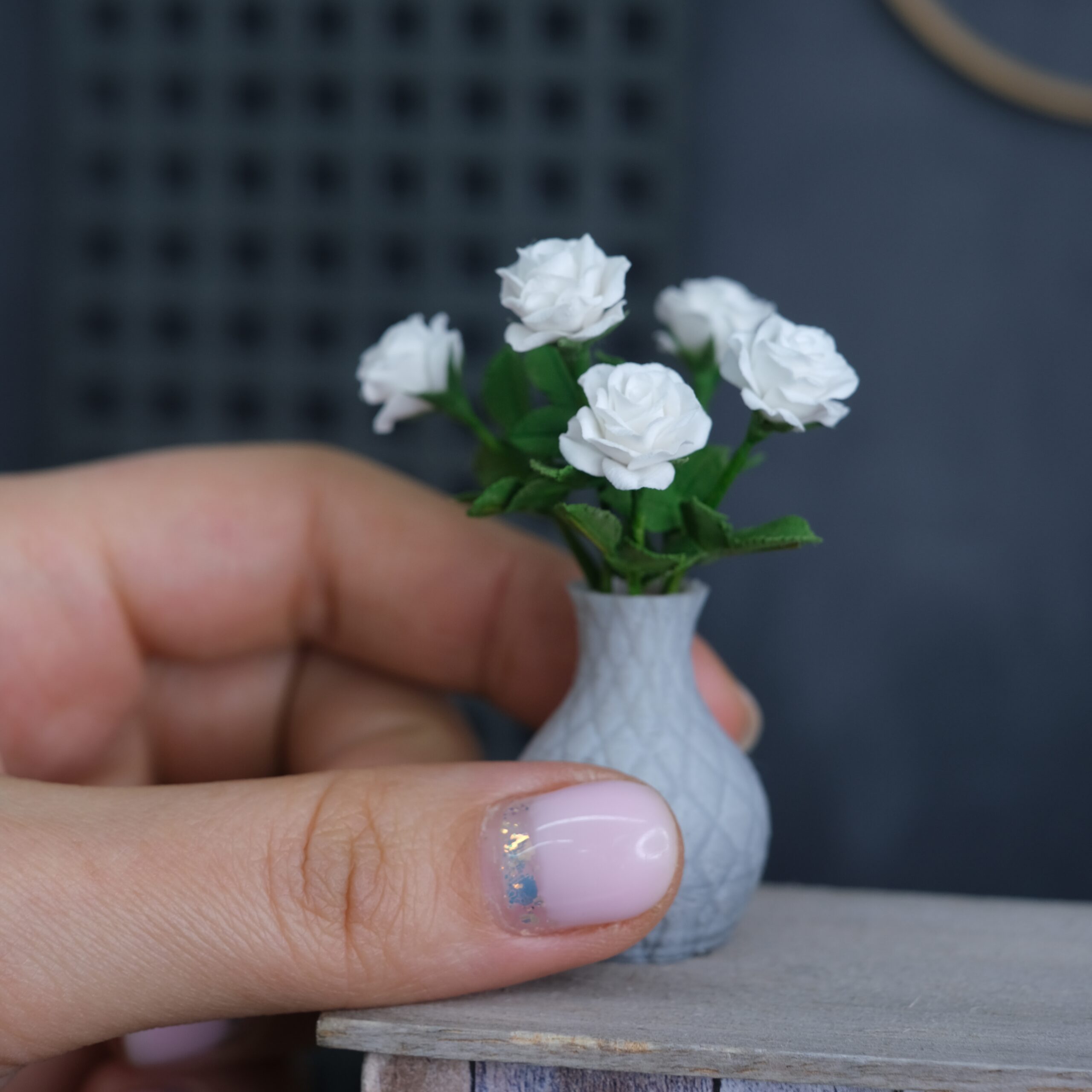 Dollhouse Miniature Flowers in Vase Dollhouse Living Room