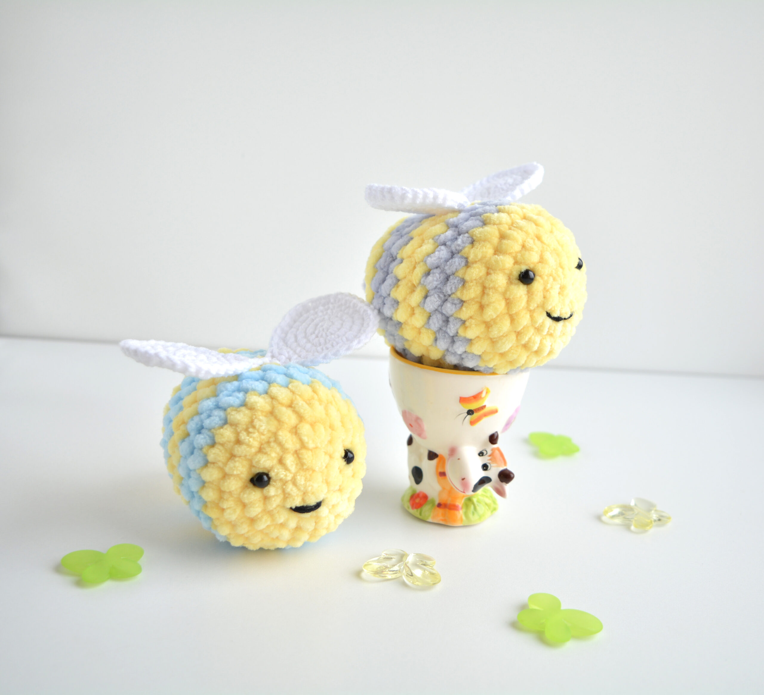 5 Little Monsters: Crocheted Bee Amigurumi