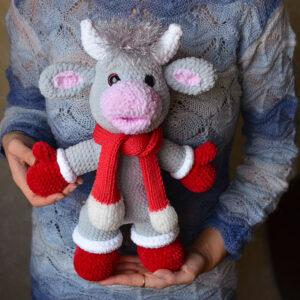 1 Crochet pattern bull