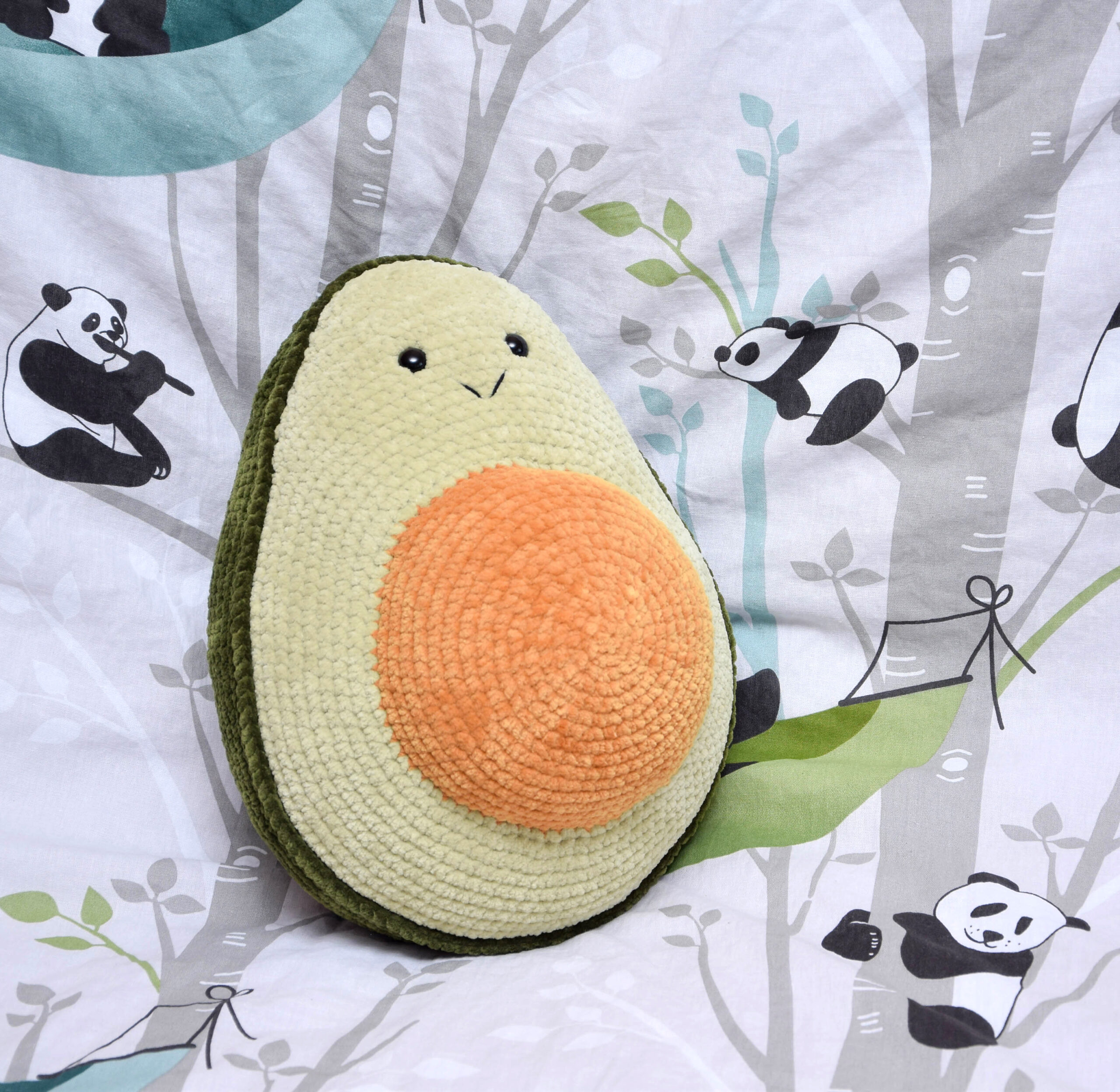 avocado lovers gift, avocado pillow, avocado cushion gift 8 DSC 6547 scaled