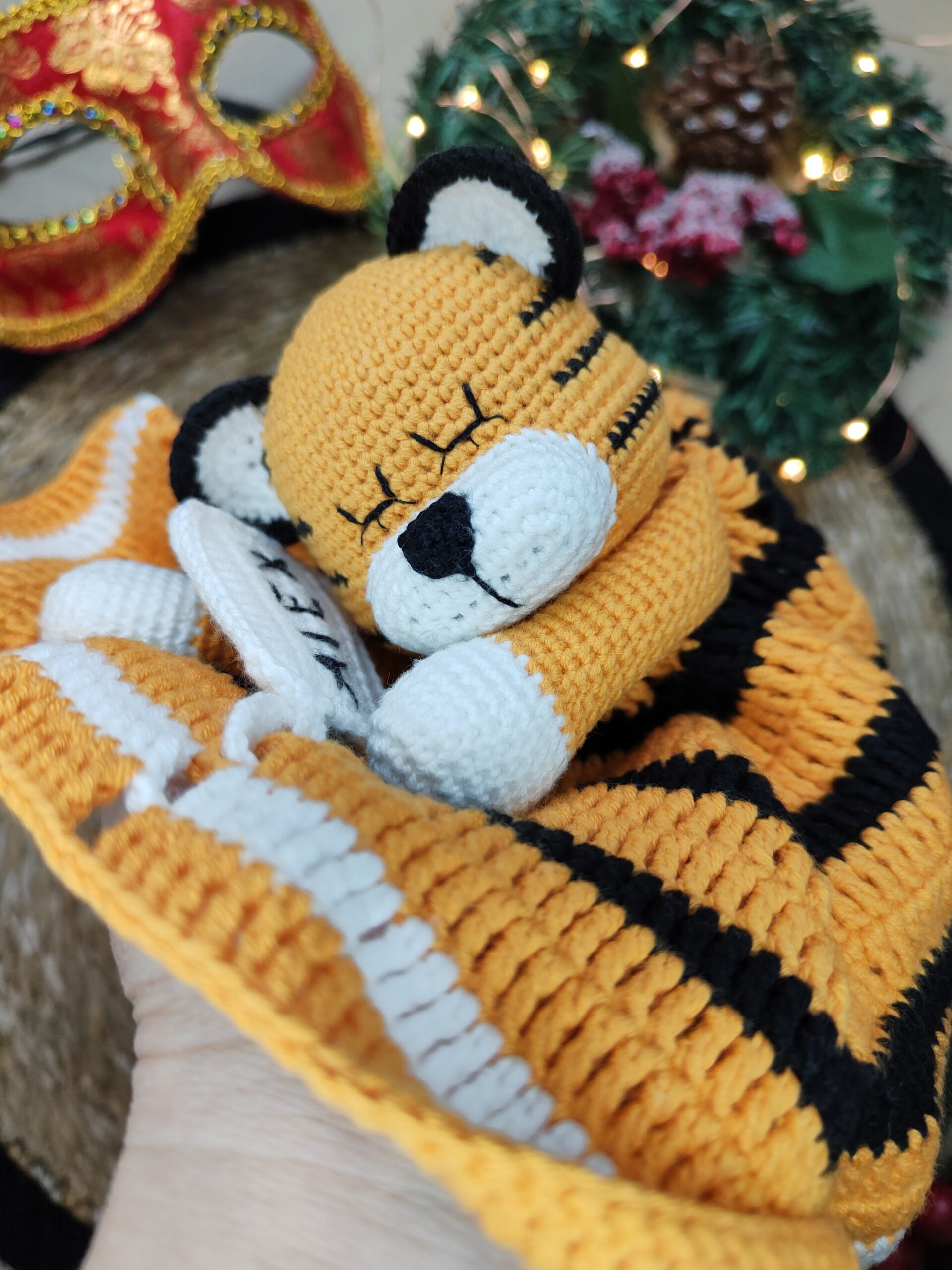 Tiger comforter hot sale baby