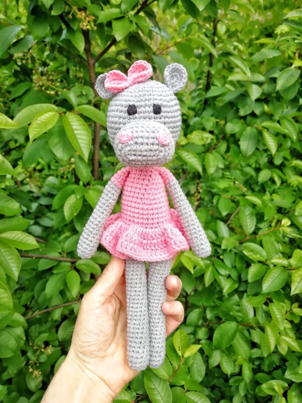 Crochet hippo in a dress pattern