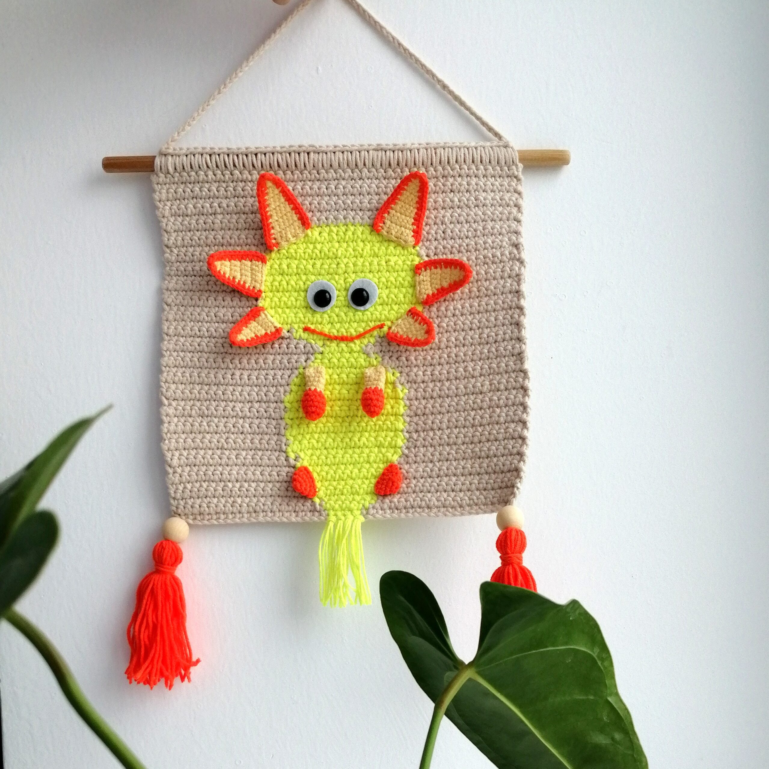 WALL HANGING AXOLOTL PATTERN. HOME DECOR AXOLOTL. 2 IMG 20220204 114431 scaled