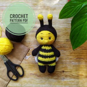 Crochet bee pattern