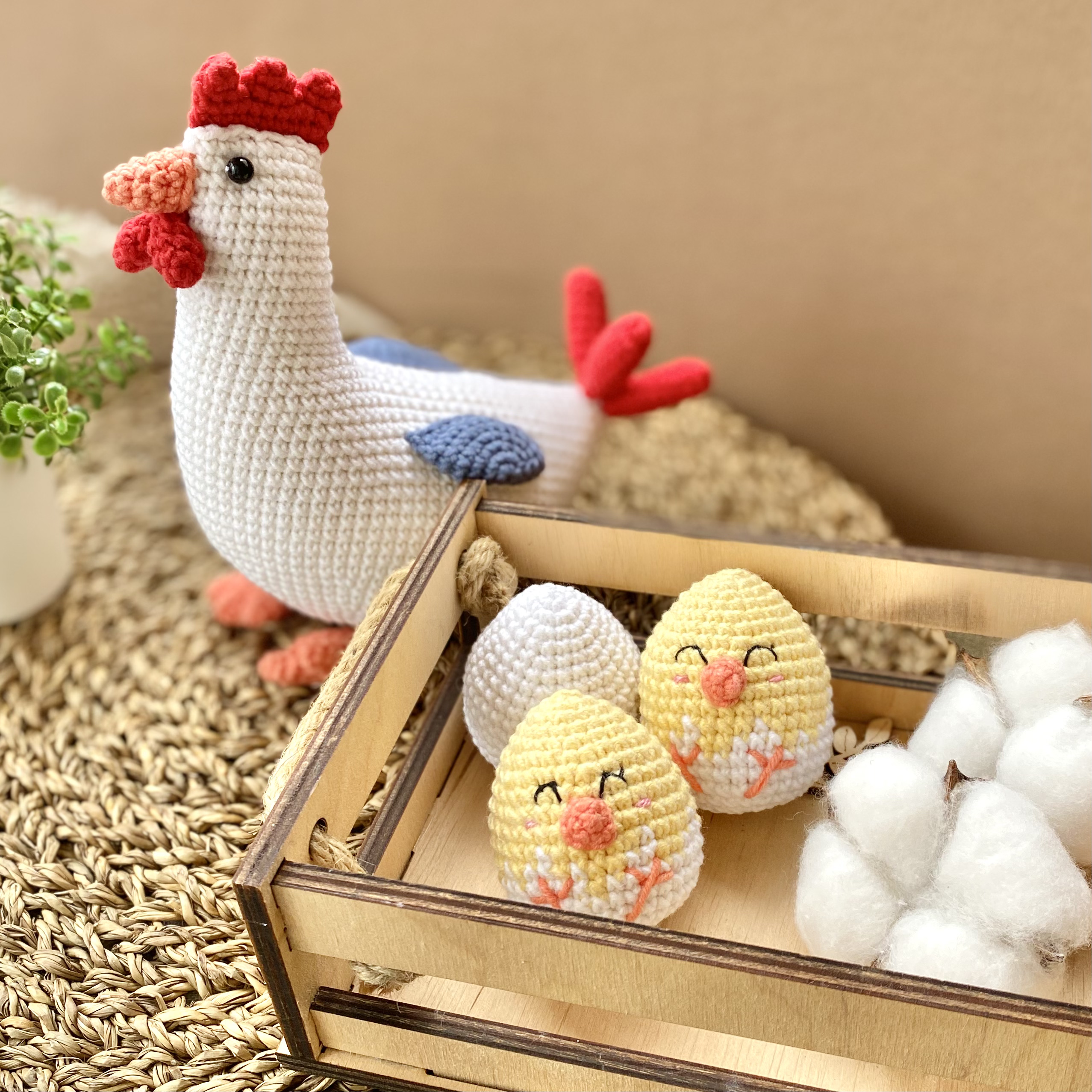 Chicken/Hen Egg BasketEgg Basket Crochet pattern by Dinashka Dolls