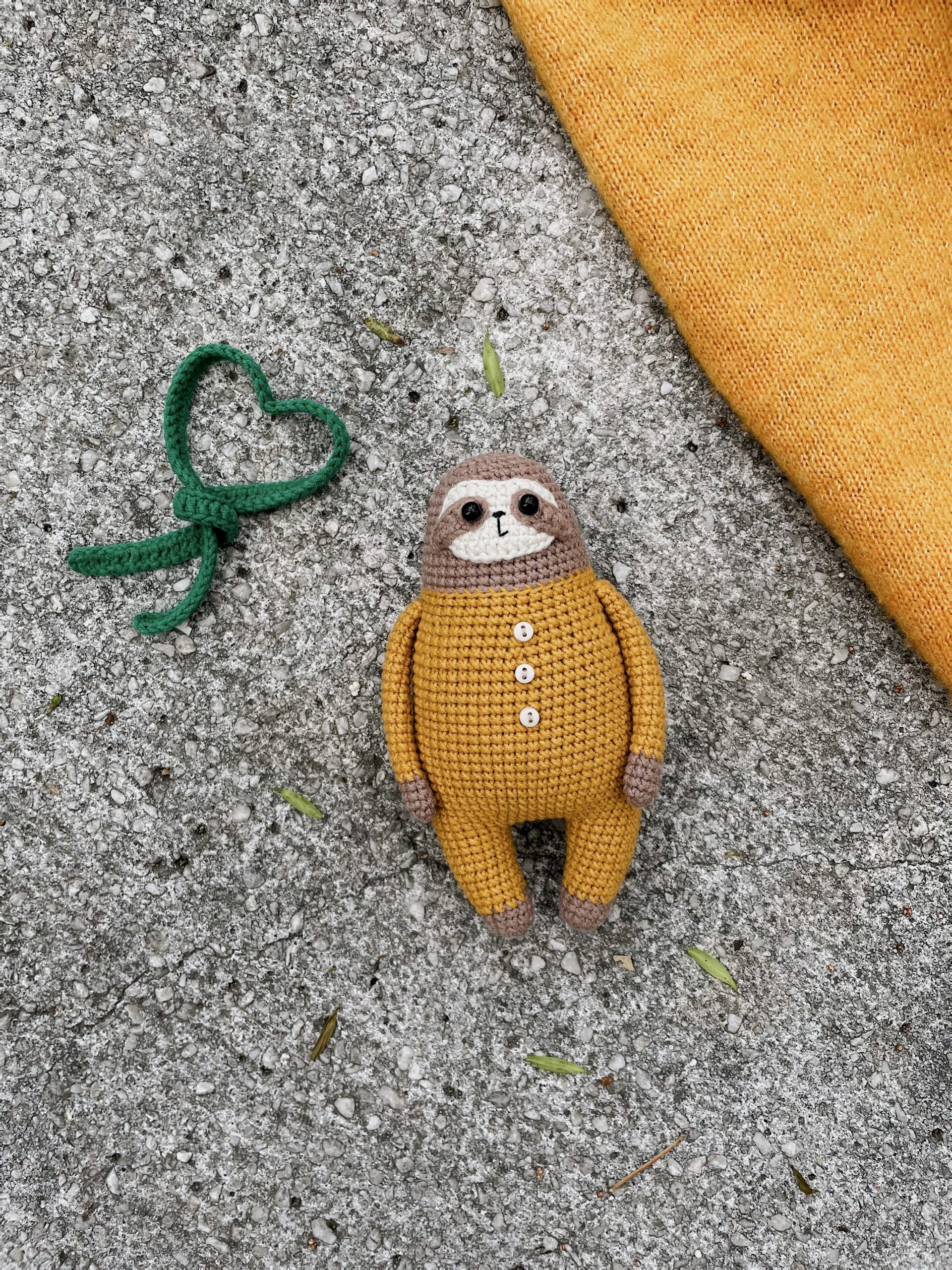 Amigurumi cute sloth pattern, crochet funny toy pattern 7 IMG 8983 1 scaled