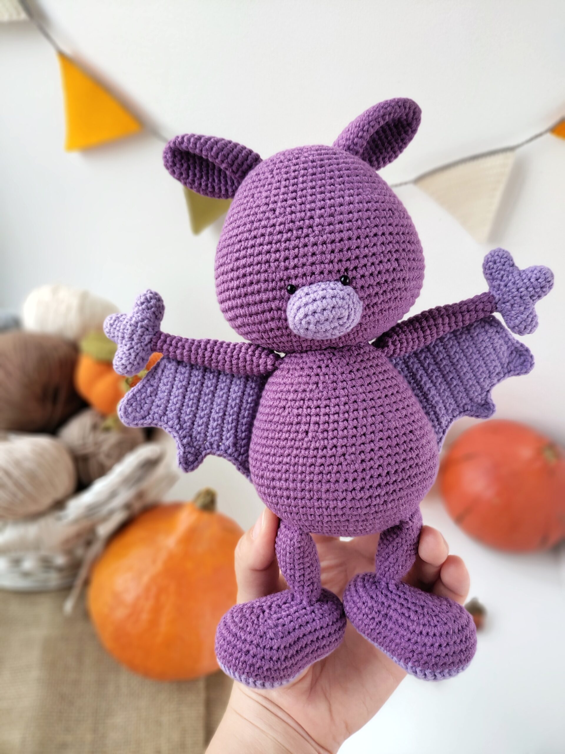 Crochet bat toy pattern: Esmi the Baby Bat. Halloween amigurumi 4 P00907 102550 01 scaled