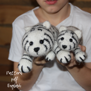 Set 2 in 1 tigers toys patterns