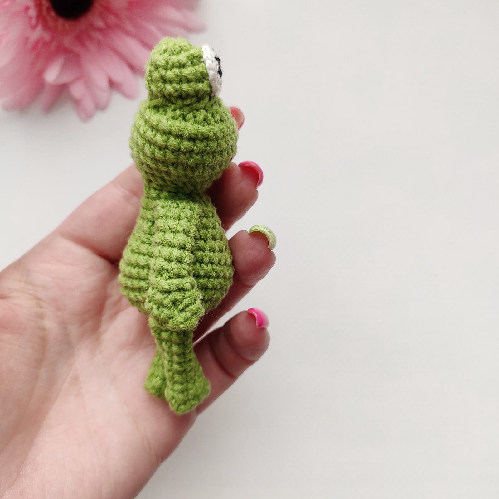 Crochet pattern Frog. Amigurumi toys. In English PDF 2 PtocYZtu4Lw