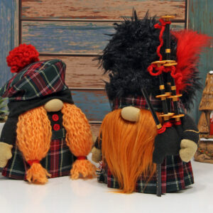 pair of Scottish gnomes to order