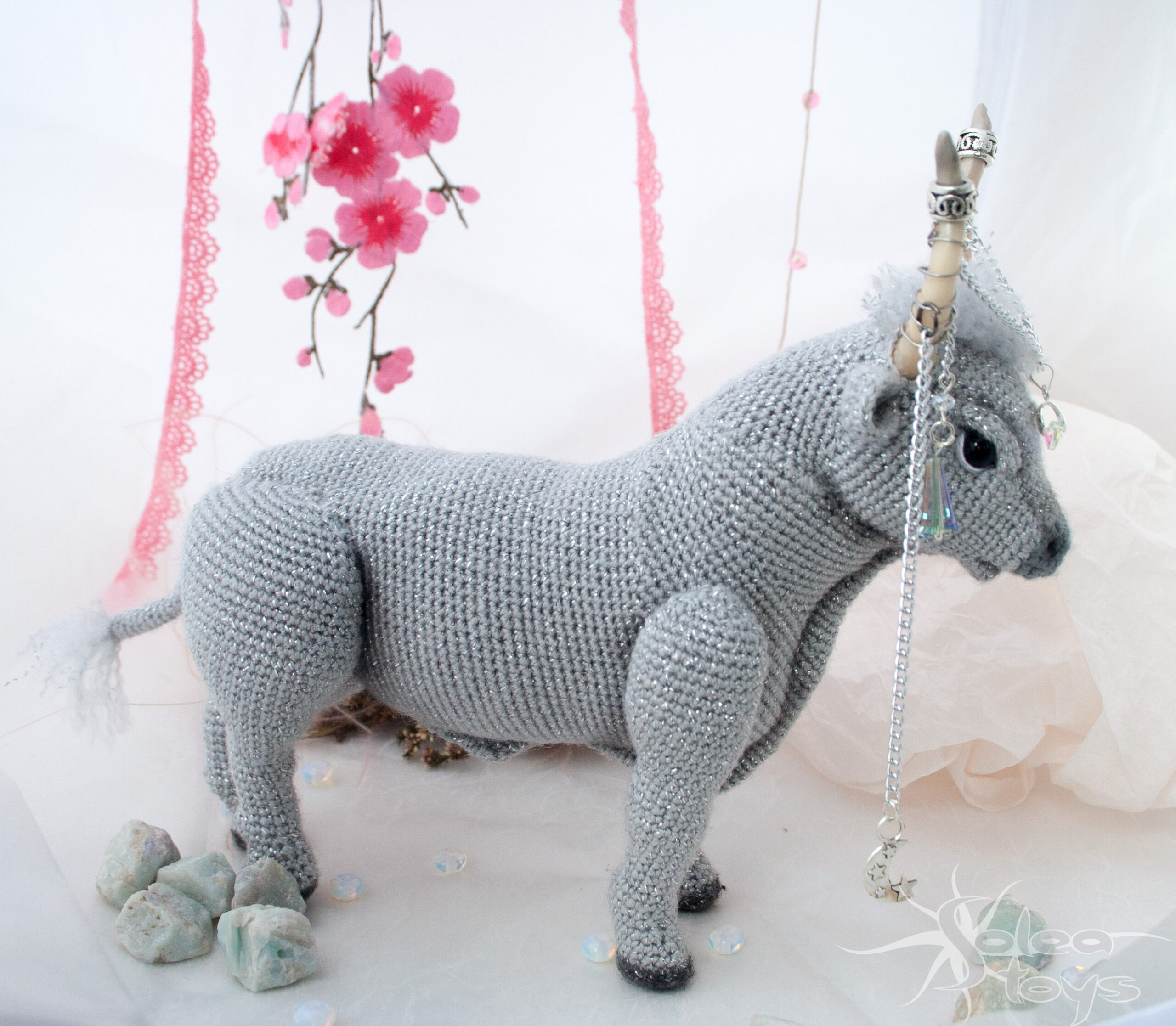 Gray bull collectible toy, interior decor toy Moon bull 7 Moon bull interior toy