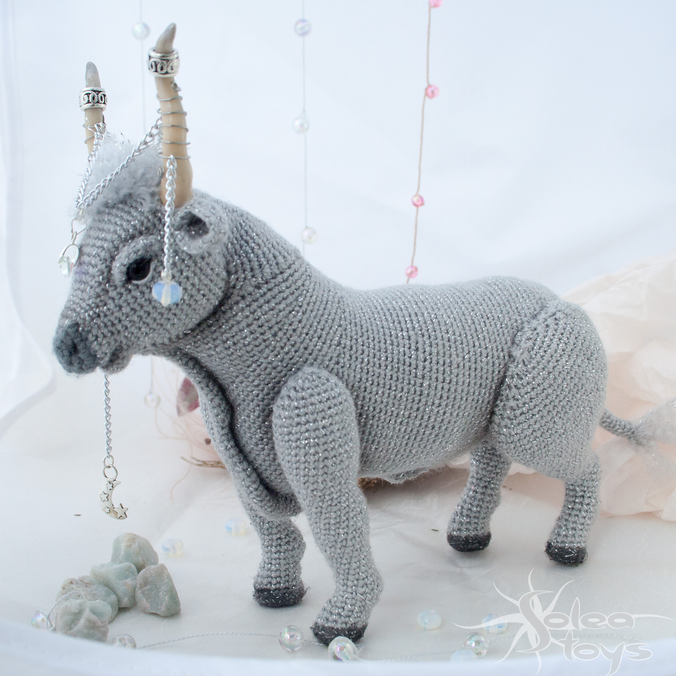 Gray bull collectible toy, interior decor toy Moon bull 1 Moon bull interior toy