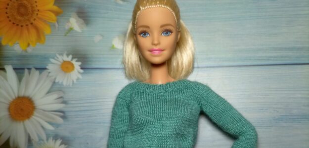 knitting_for_barbie