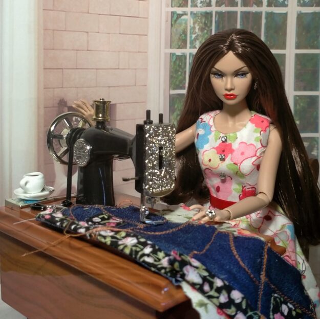 Worldinsideartdoll