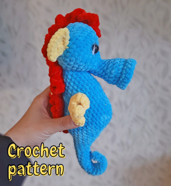 crochet seahorse dailydolls 36