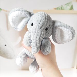 Crochet elephant pattern