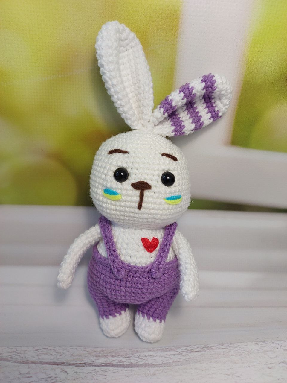 Amigurumi handmade toy Bunny Patriot with a Bee 1 photo 2022 04 11 19 22 52