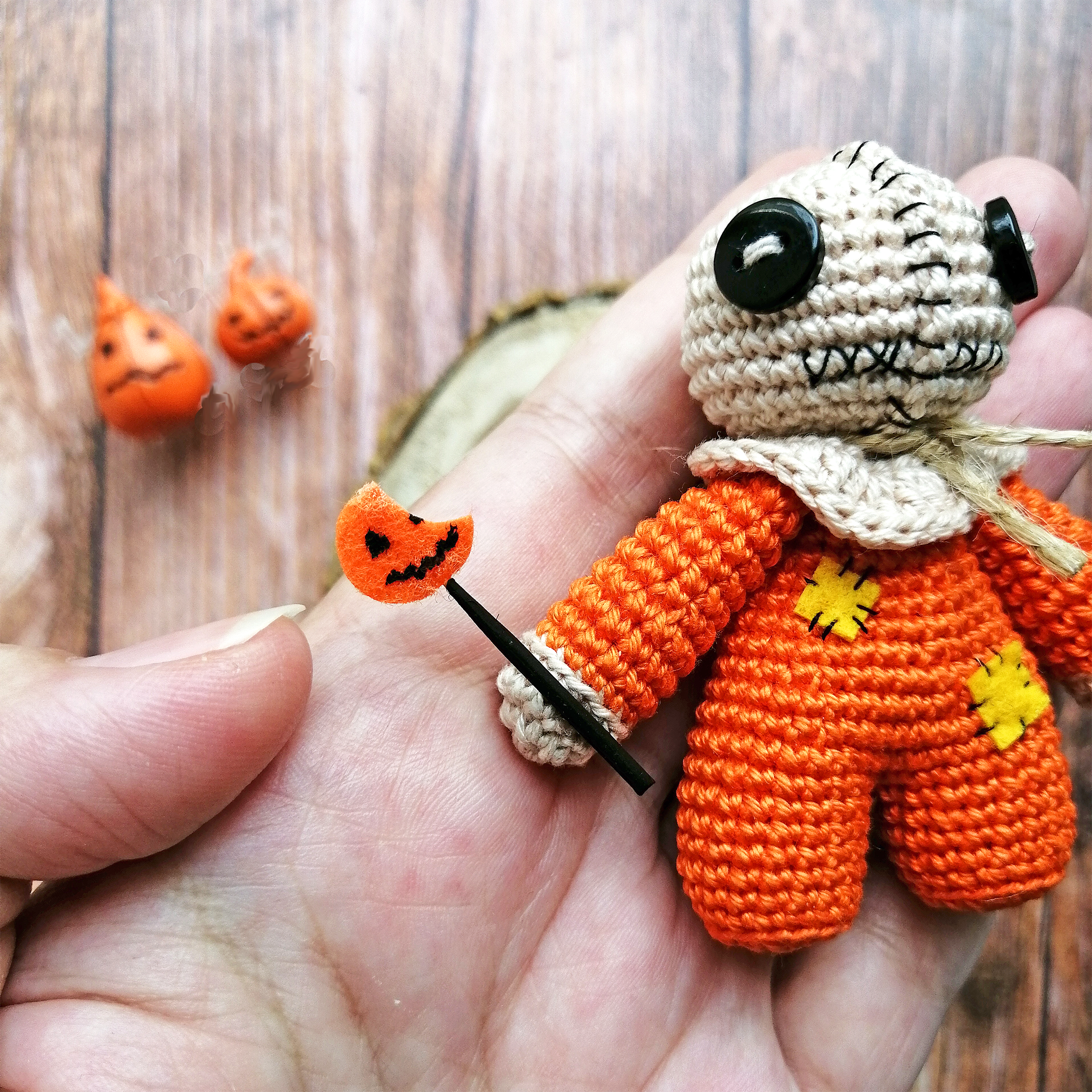 Preorder Sam Trick r Treat toy, Halloween gifts, creepy decor 3 s4 1