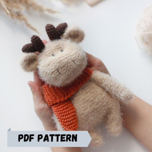 Amigurumi animal reindeer crochet pattern