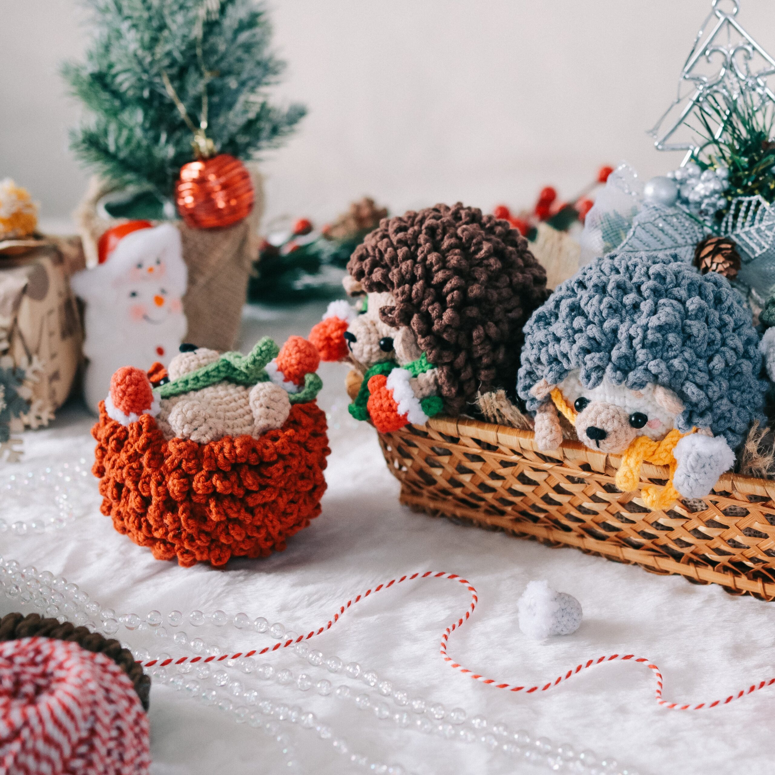 Hedgehog in the mittens, PDF crochet toy pattern 5 ёжик 3 of scaled