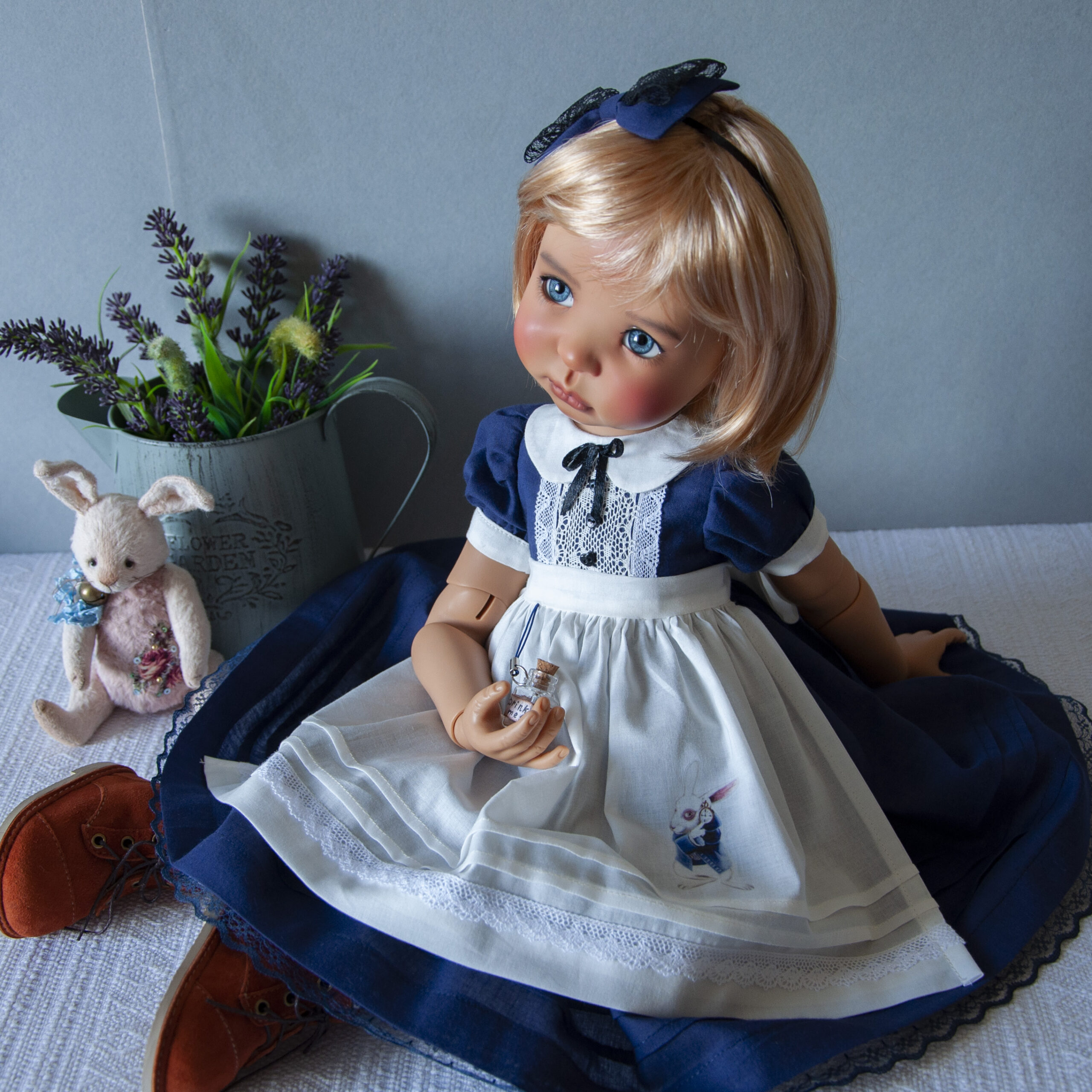 alice in wonderland doll clothes