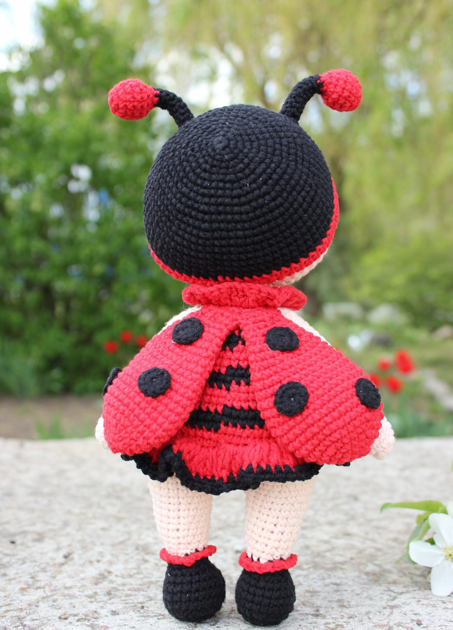 Jouet apaisant Coccinelle en crochet