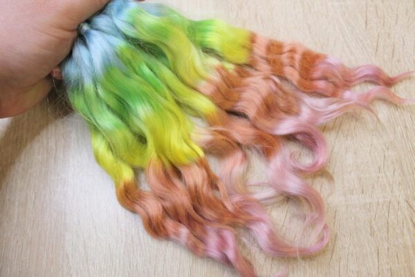 Doll hair ombre 5 colors: turquoise, green, yellow, peach, pink