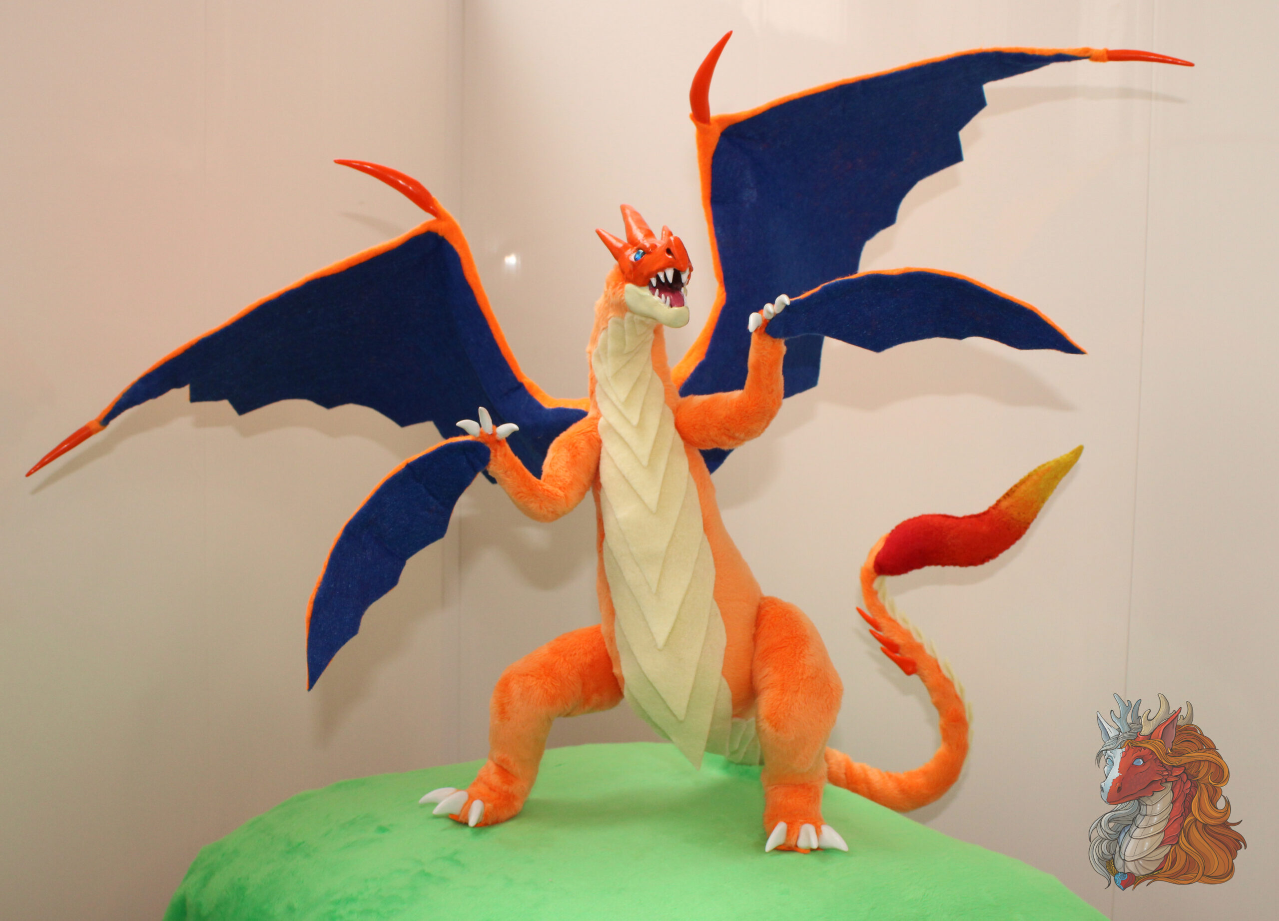 Pokemon CHARIZARD X Y 7