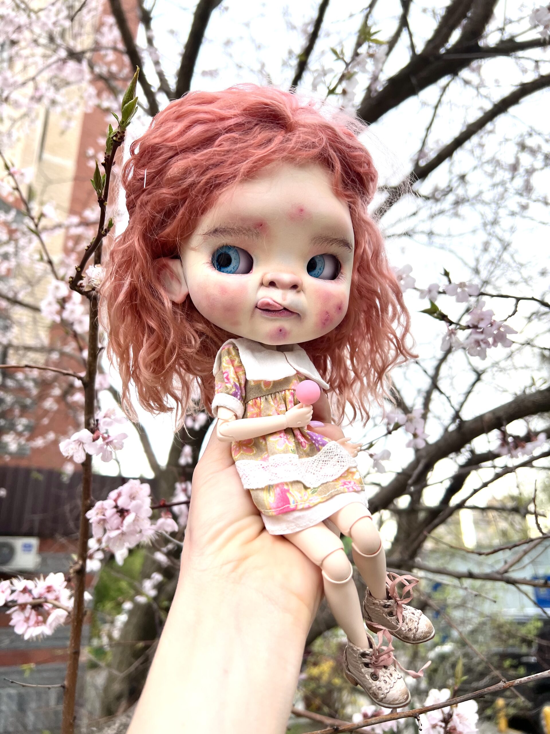 Blythe doll custom funny sculpture face. Sakura Blythe Obitsu body -  DailyDoll Shop
