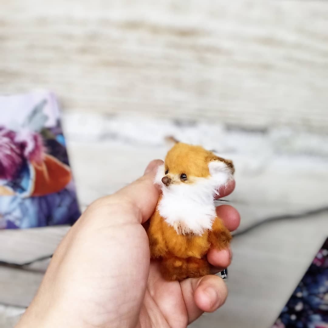 A master class on creating a miniature fox cub. 2 DM0v2alfOqtOntBVaCqzGDrZpbSCF6stxTSatYCvhc2jMyoKRSSdEMMp ieeblr6ygTfTP FooWWnnAdEYB8ozi