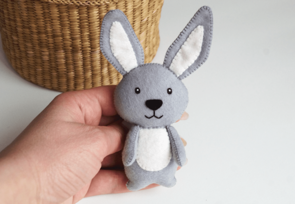 Woodland felt toys rabbit pattern, sewing bunny hare ornamen